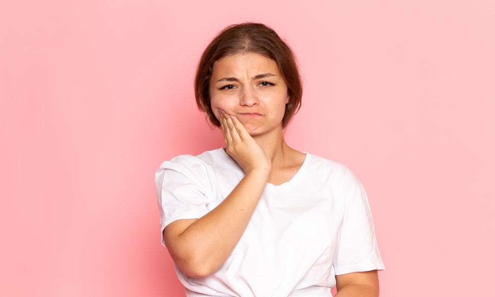 Síntomas y causas de la sensibilidad dental