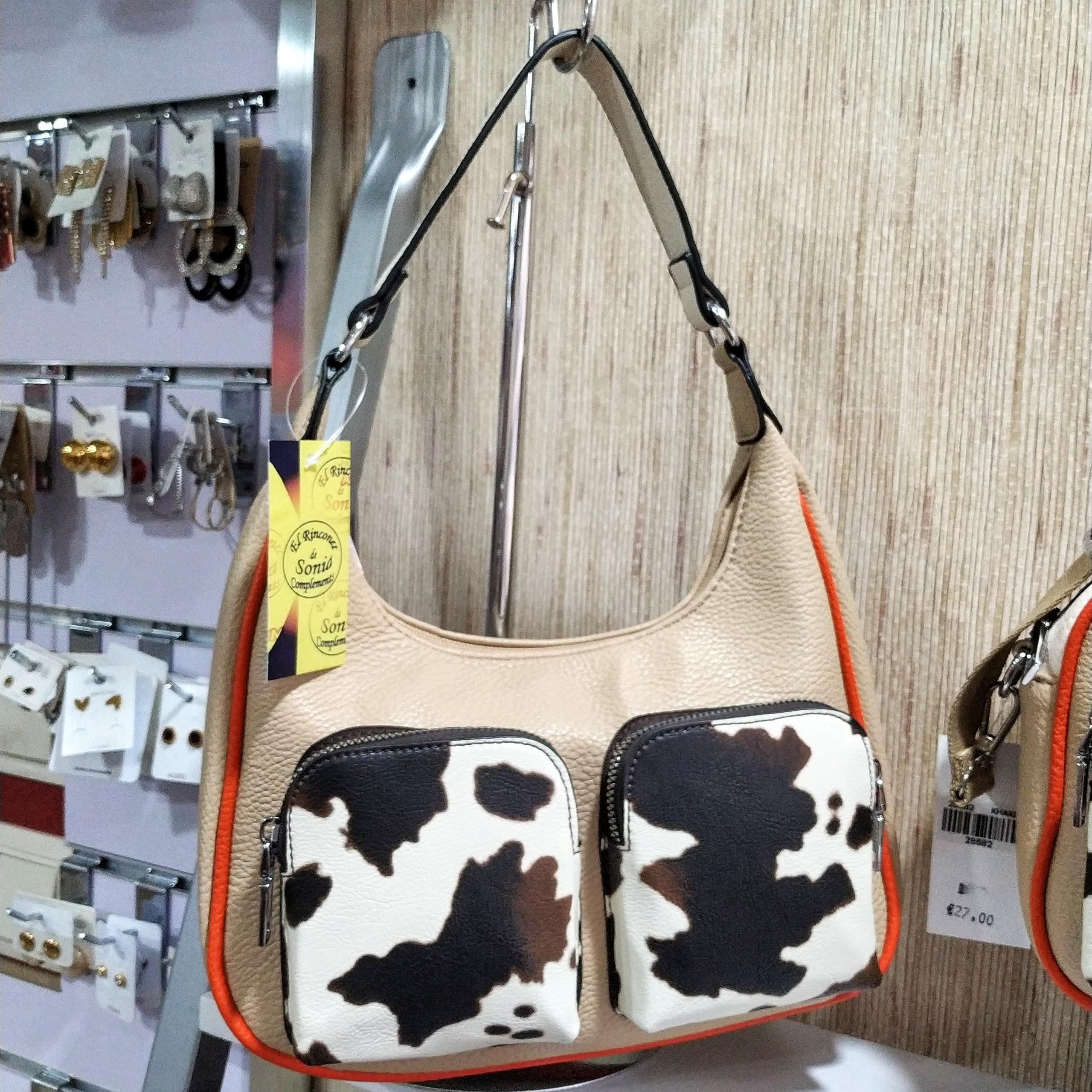 accesorios de moda mujer, bolso estampado vaca