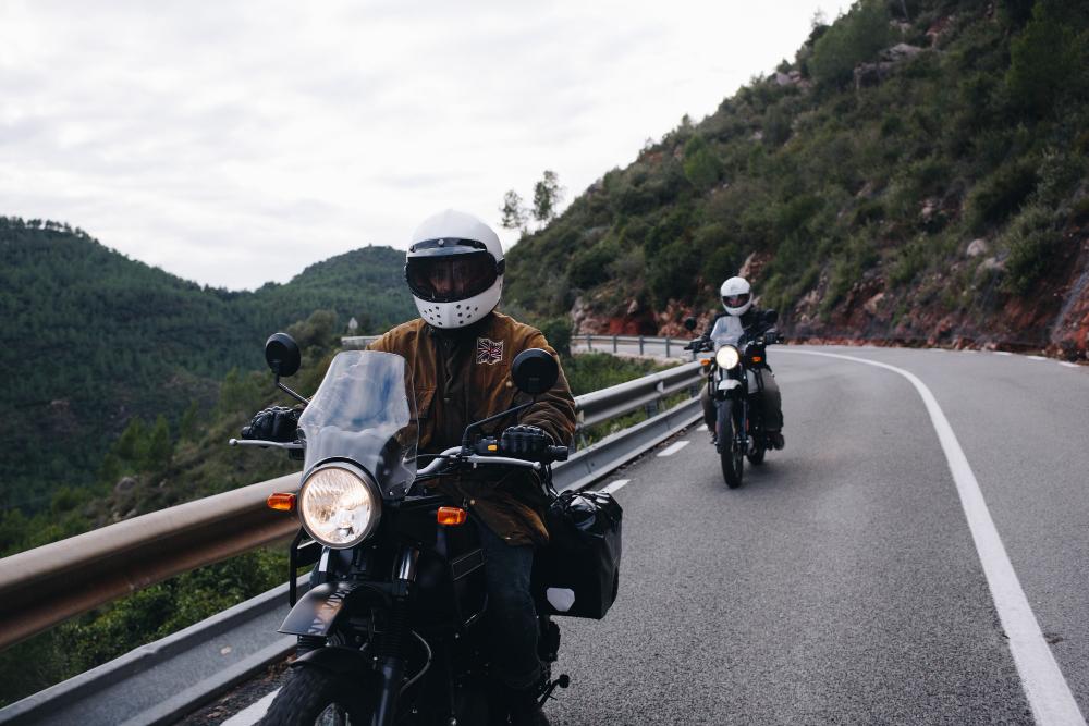 ¿Cómo planificar un viaje en moto en grupo?