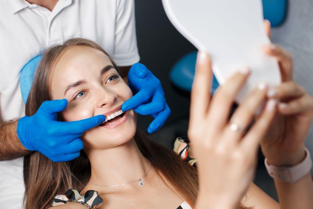 ¿Cómo restaurar la integridad de tus dientes fracturados o desgastados?