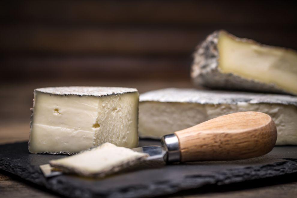 ¿Cuánto tiempo se madura el queso manchego?