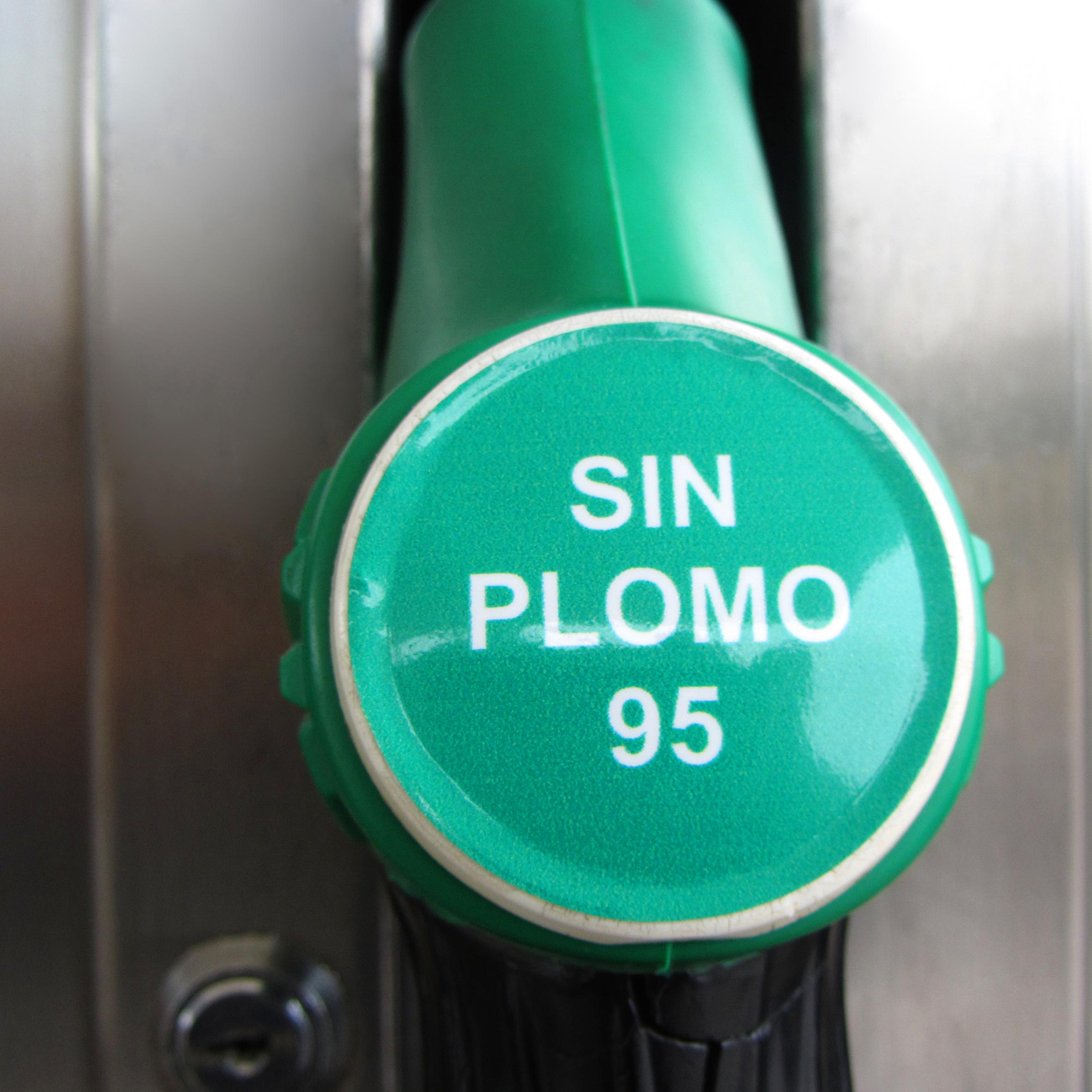 Gasolina sin plomo en Barcelona