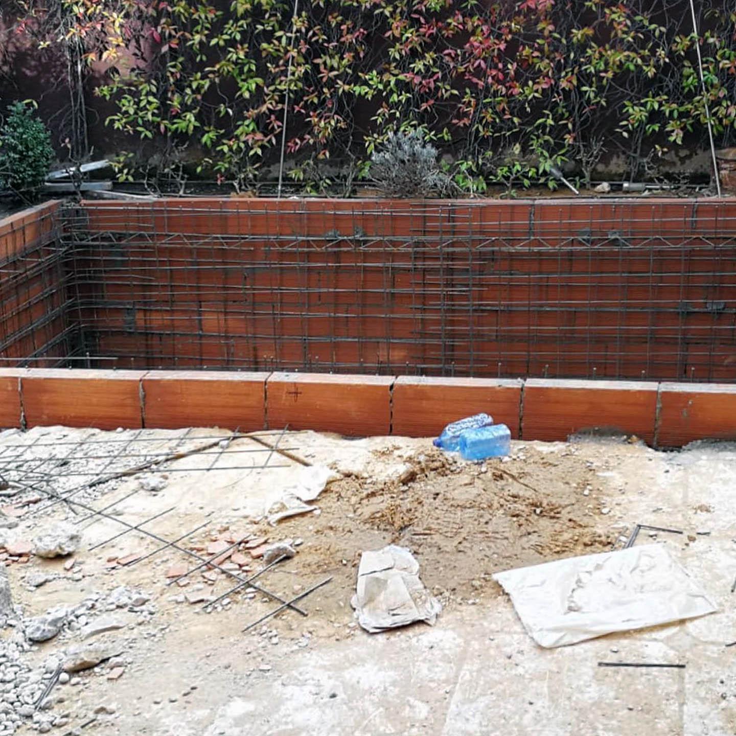 Piscina con acabado gresite